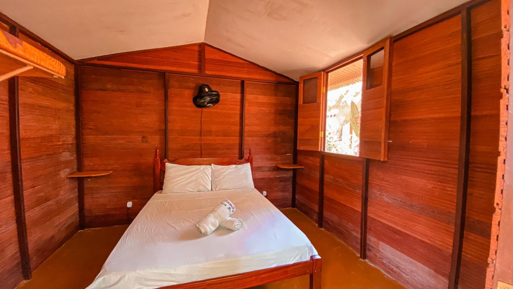 Family Guest House Velha Boipeba Esterno foto